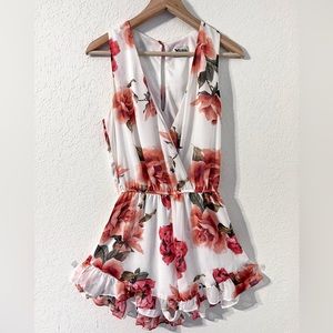 Show Me Your MUMU White Riri Romper Shorts Sleeveless Rose Pattern V Neck Size M